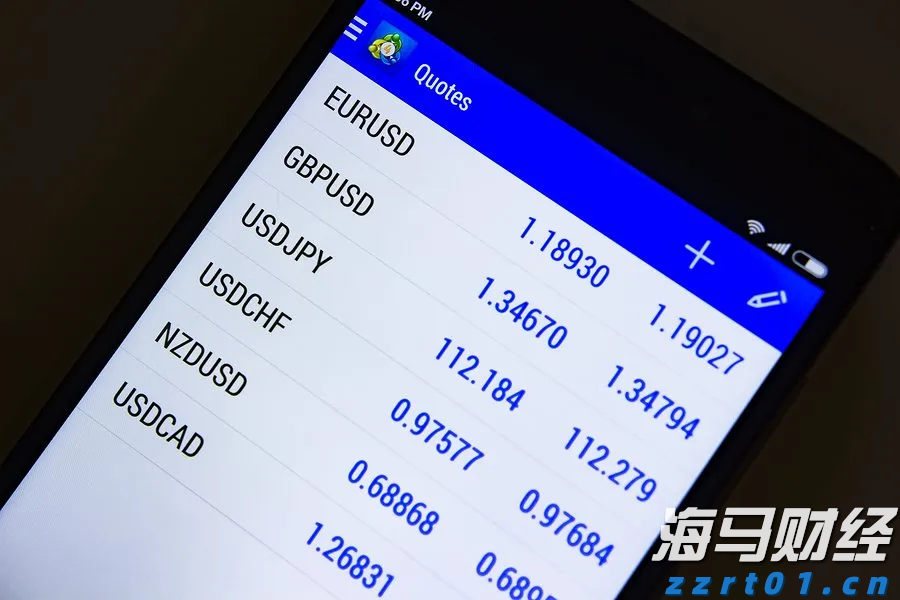 央行：继续实施适度宽松货币政策